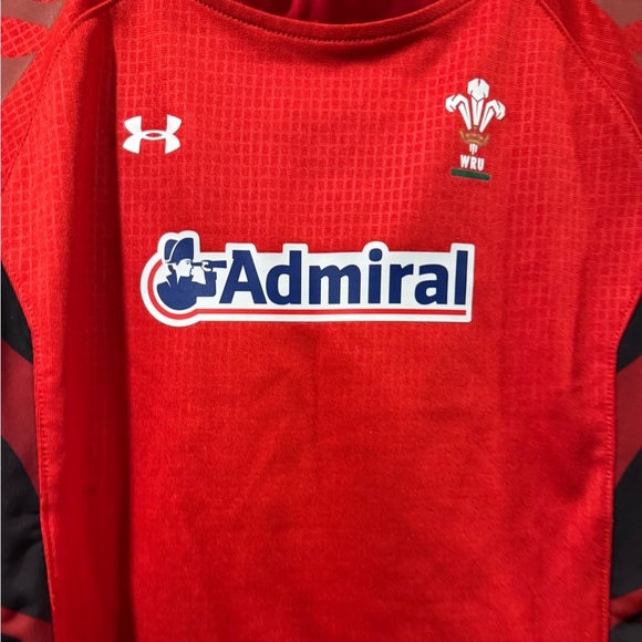 Wales Home Rugby Union Jersey - Picture 3 of 7